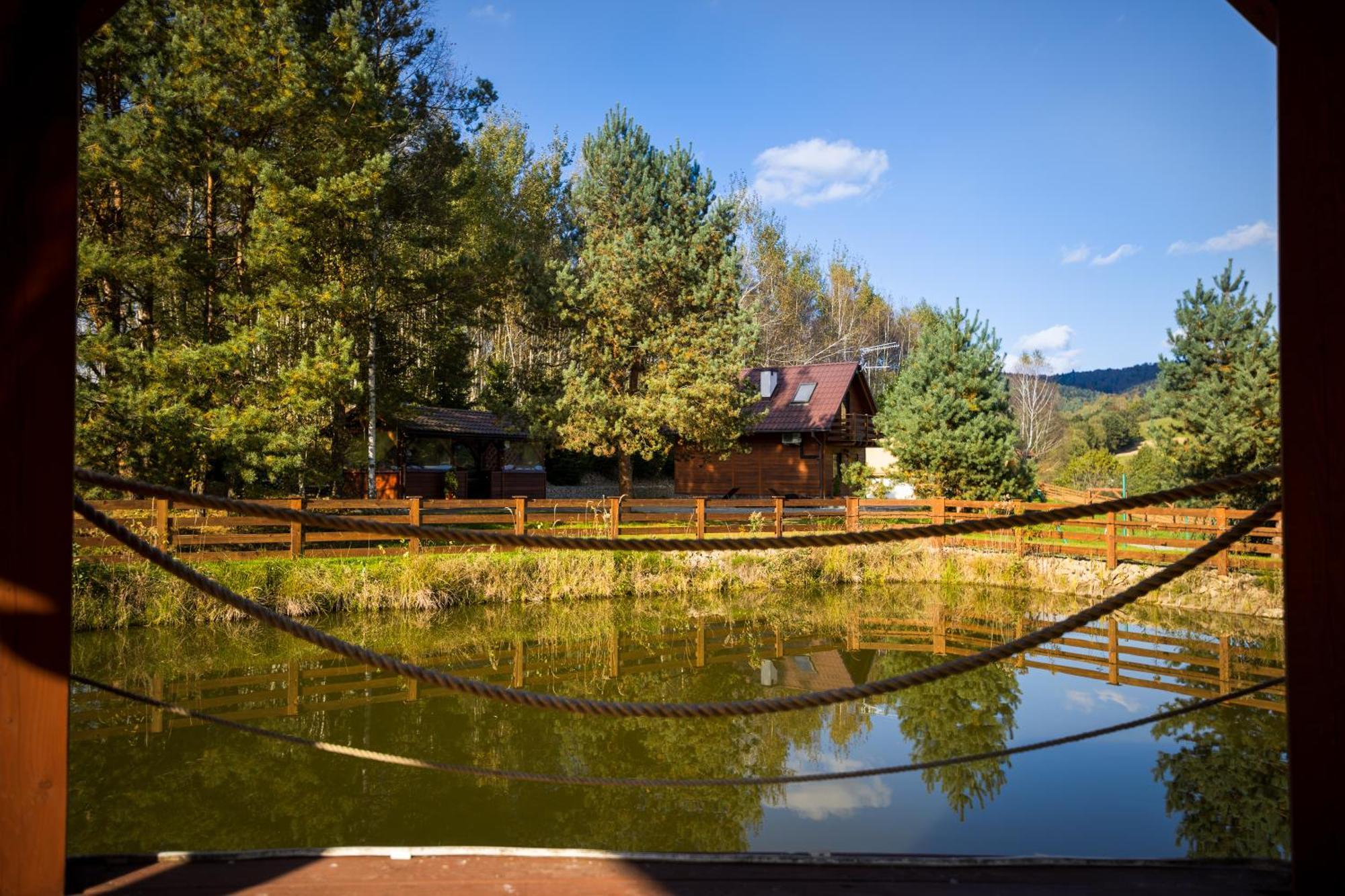 Отель Glamping Pod Gwiazdami Pietrusza Wola Экстерьер фото