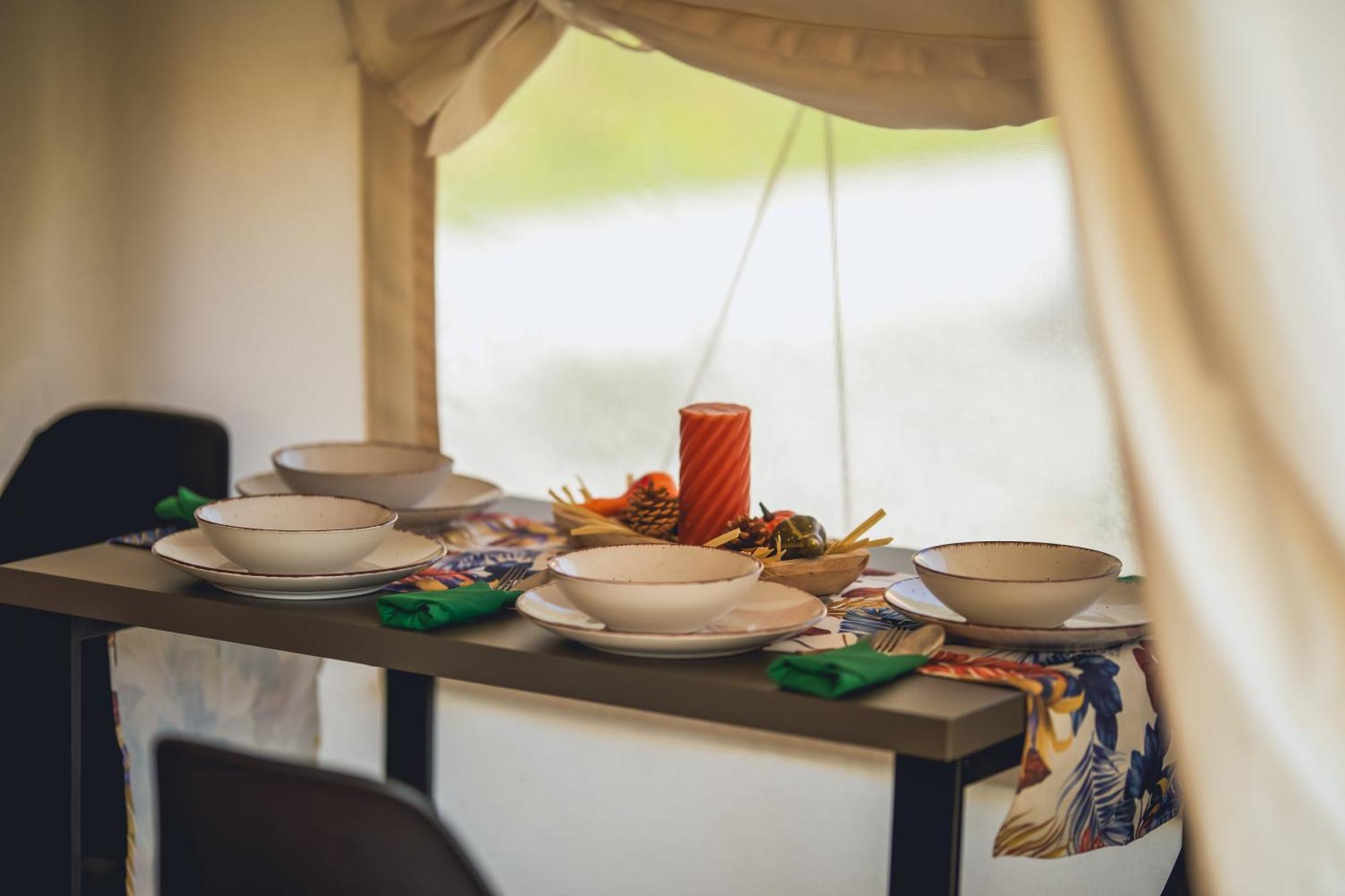 Отель Glamping Pod Gwiazdami Pietrusza Wola Экстерьер фото